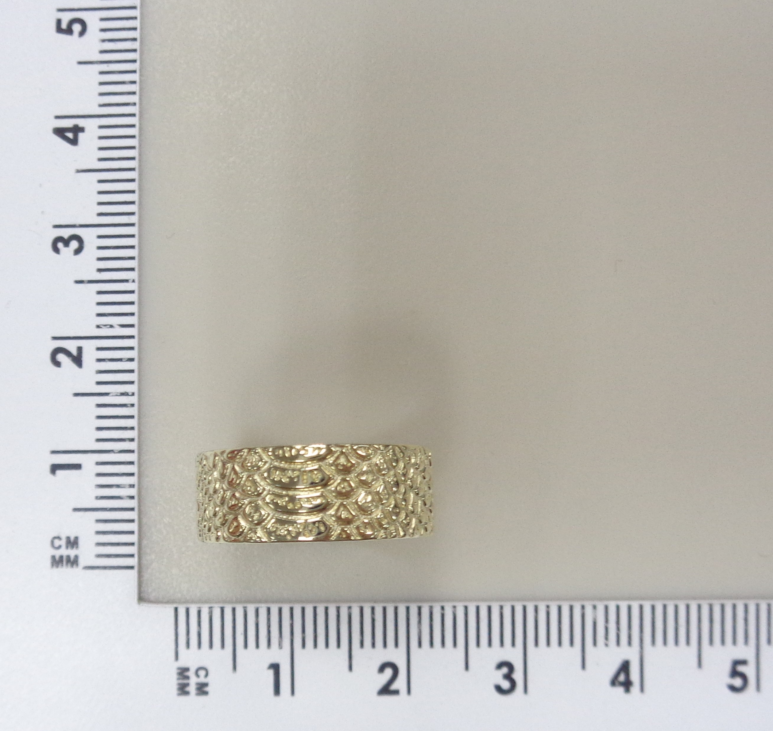 Кольцо из желтого золота